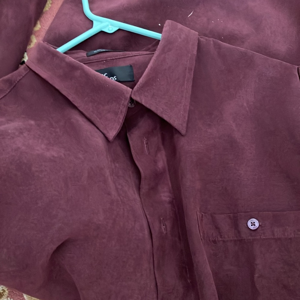 MARC EDWARDS PLUM FAUX SUEDE SIDE SLIT BUTTON UP LONG SLEEVE SHIRT SMOOTH LINER